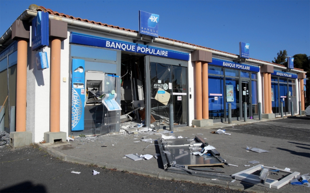 Banque Populaire Saint Jean Pied De Port Une Banque Populaire de Narbonne attaquée cette nuit à l'explosif